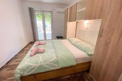 Ferienwohnung Modern mit Klimaanlage und WLAN