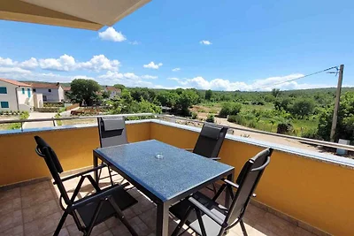 Ferienwohnung mit Balkon und Grill