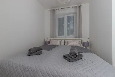 Ferienwohnung mit Meerblick und Pool