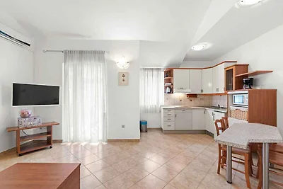 Ferienwohnung mit Klimaanlage und Pool