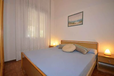 Ferienwohnung mit Balkon und Klimaanlage