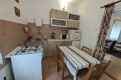 Ferienhaus mit Terrasse und grossem Garten