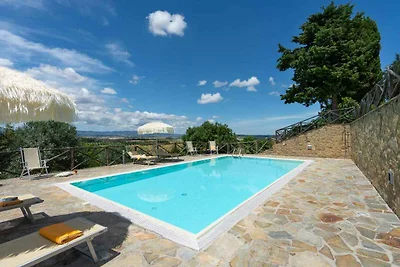 Villa mit Privatpool und Klimaanlage