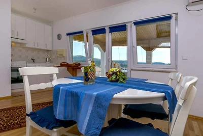 Appartamento Vacanza con famiglia Lokva Rogoznica