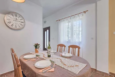 Ferienhaus mit Klimaanlage und Pool