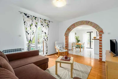 Ferienwohnung mit Klimaanlage und Balkon