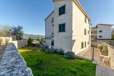 Ferienwohnung mit Klimaanlage und Blick auf d