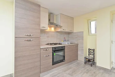 Ferienhaus mit Terrasse und Klimaanlage