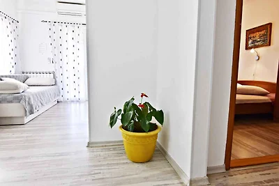 Ferienwohnung im Grünen und in ruhiger Lage