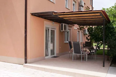 Ferienwohnung mit Klima und Terrasse