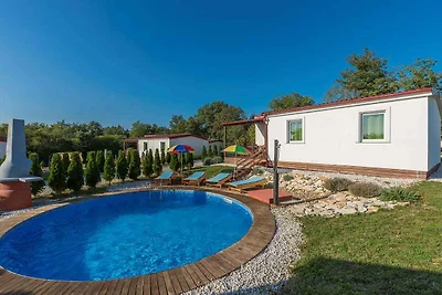 Ferienhaus mit Privatpool