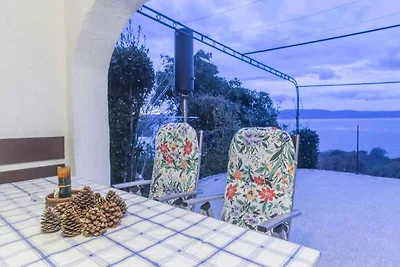 Appartamento Vacanza con famiglia Njivice