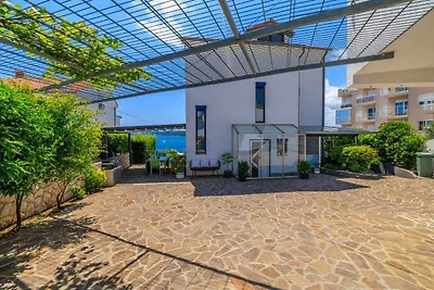 Studio mit Gemeinschaftspool und Balkon