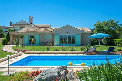 Villa mit Privatpool