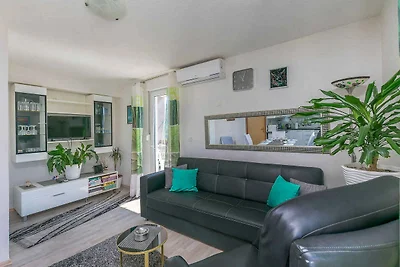 Ferienwohnung mit Klimaanlage und Meerblick