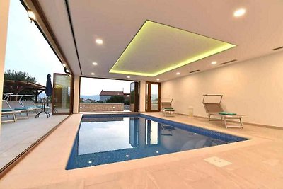 Villa mit Pool