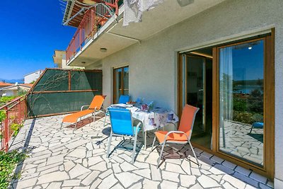 Ferienwohnung mit Balkon und Meerblick