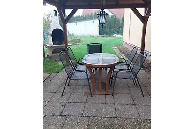 Ferienhaus für 6 Personen mit grossem Pool