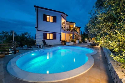 Appartamento Vacanza con famiglia Drenje