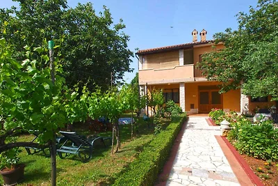 Appartamento Vacanza con famiglia Muntic