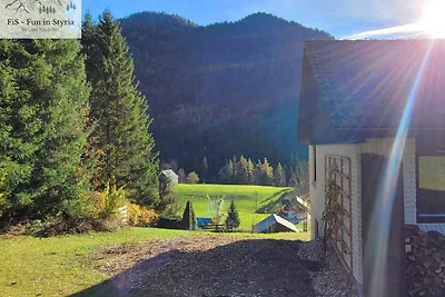 Ferienhaus in Hanglage mit sehr schöner