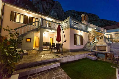 Ferienhaus mit Aussenpool und Meerblick