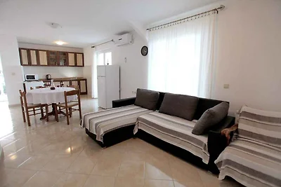 Ferienwohnung mit Balkon und Meerblick