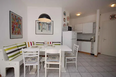Ferienwohnung mit Klimaanlage und Balkon