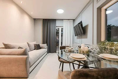 Ferienwohnung mit Pool zur gemeinsamen