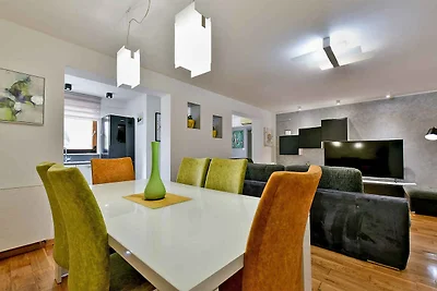 Ferienwohnung mit Klimaanlage, Waschmaschine 