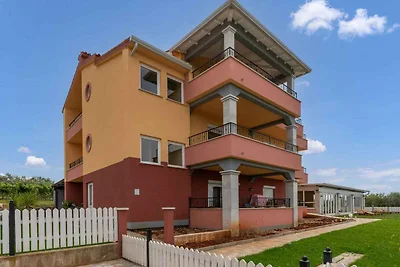Ferienwohnung mit Klimaanlage und Pool