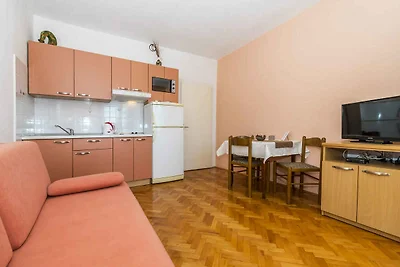 Ferienwohnung mit Terrasse und Meerblick