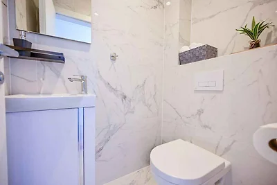 Ferienwohnung mit Meerblick und Pool zur geme