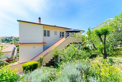 Ferienwohnung mit Klimaanlage und Balkon in