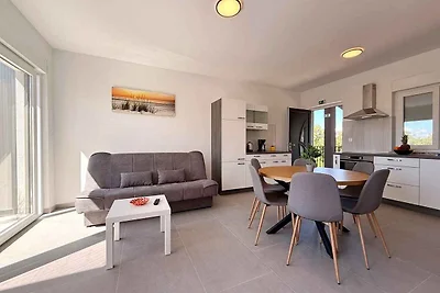 Ferienwohnung mit Pool zur gemeinsamen