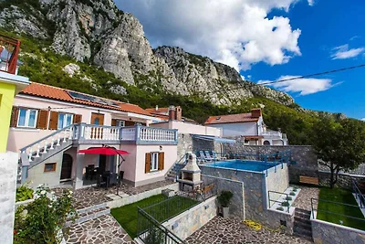 Ferienhaus mit Aussenpool und Meerblick