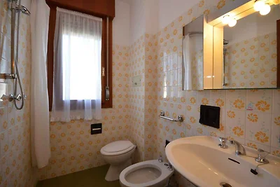 Ferienwohnung mit Klimaanlage und Balkon