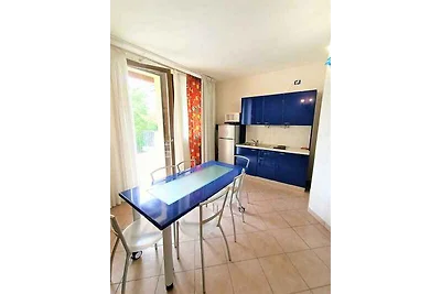 Studio mit Balkon und Klimaanlage