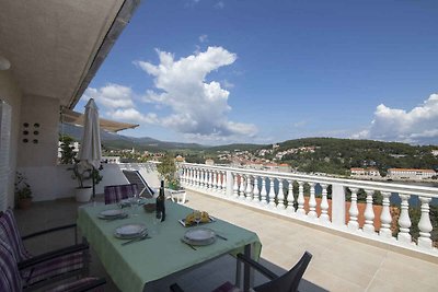 Ferienwohnung mit Klimaanlage, Terrasse und M