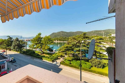 Komfortable Ferienwohnung Karlo mit Meerblick