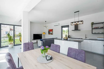 Ferienhaus mit Pool