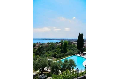 Ferienwohnung mit Pool, Klimaanlage und Balko