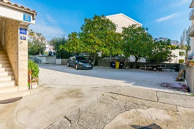 Charmantes Studio Tonko in Duće mit Balkon un