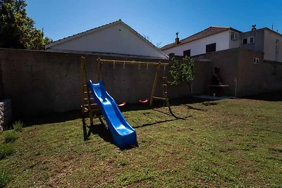 Ferienwohnung mit Balkon und Grill