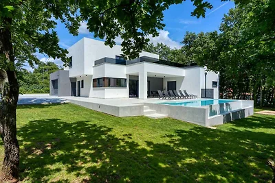 Villa mit Privatpool