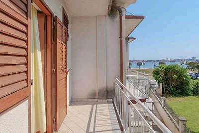 Ferienwohnung mit Balkon und Meerblick