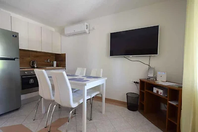 Ferienwohnung mit Terrasse und Klimaanlage