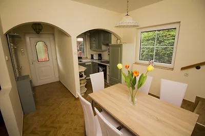 Ferienhaus mit geheiztem Aussenpool, Klima, P