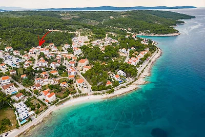 Villa mit Pool und Klimaanlage