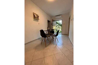 Ferienwohnung mit Terrasse und Klimaanlage